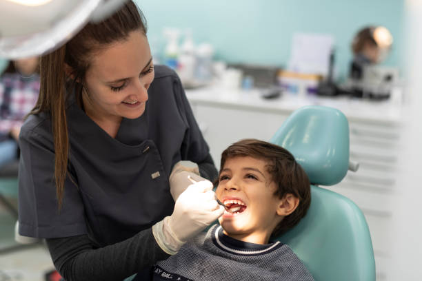 Best Cracked Tooth Emergency Dentist  in Pawnee, IL
